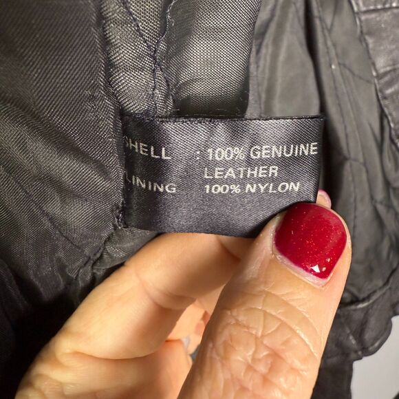 ACCENT on You 100% Leather Motorcycle Jacket, Black, Belt, Zipper, Sz S 2/$50 - Picture 12 of 16